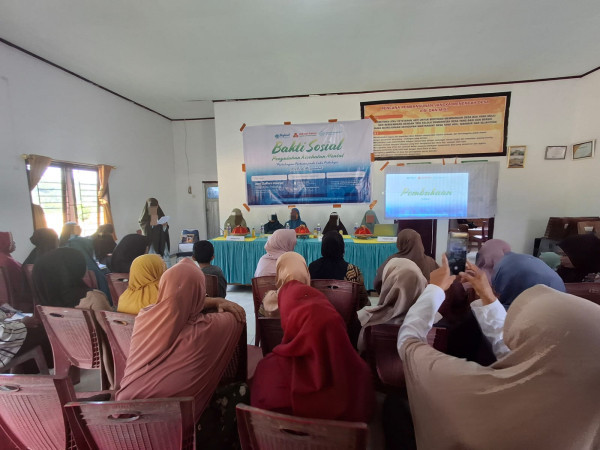 Muslimah Wahdah Sinjai Gelar Bakti Sosial dan Layanan Kesehatan di Desa Bua